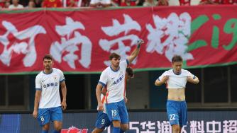 2025年06月30日 连追2球！河南轰27脚2-2泰山 卡多索泽卡双响彭欣力登场2分钟染红